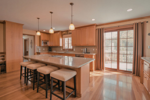 A 2026 kitchen finished in maple brown.